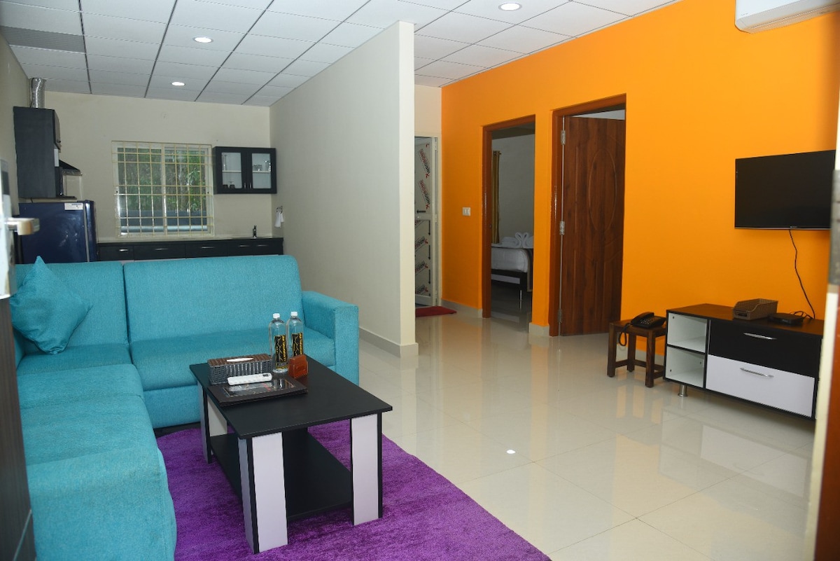 Cozy 2 Bed Apartment @ Kolar