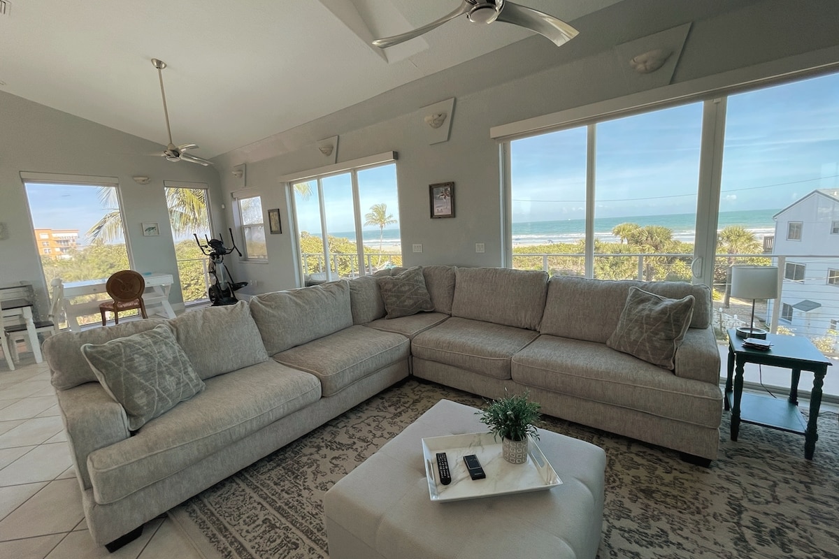 New! Breathtaking Ocean Views! 2500sf 4/3.5 Home!