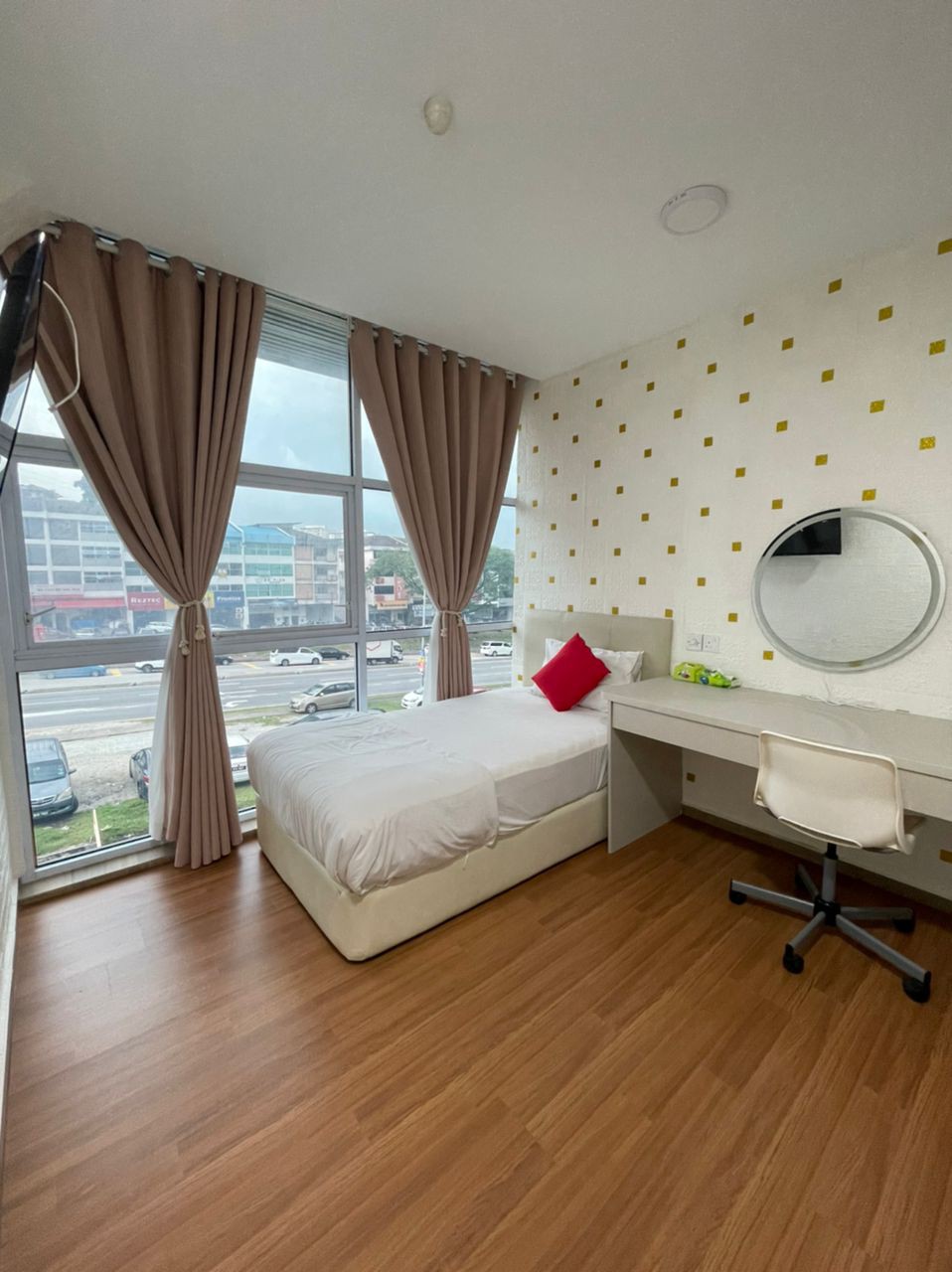 吉隆坡舒适的双卧室酒店风格，带起居区