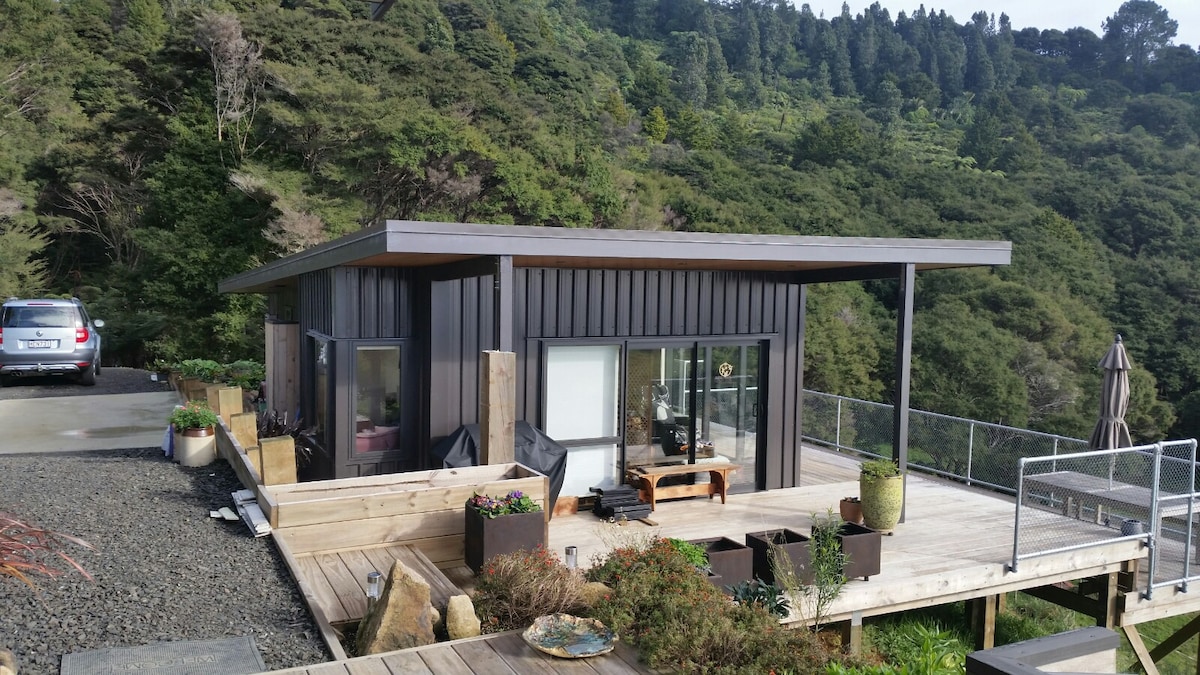 美丽的现代乡村庄小屋