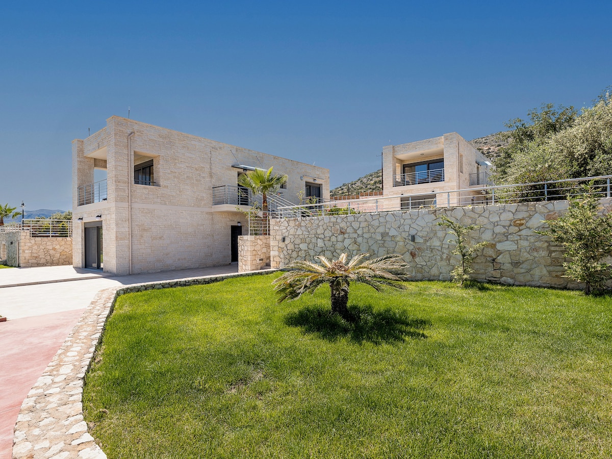 Elios Estate - with heated pool for large groups