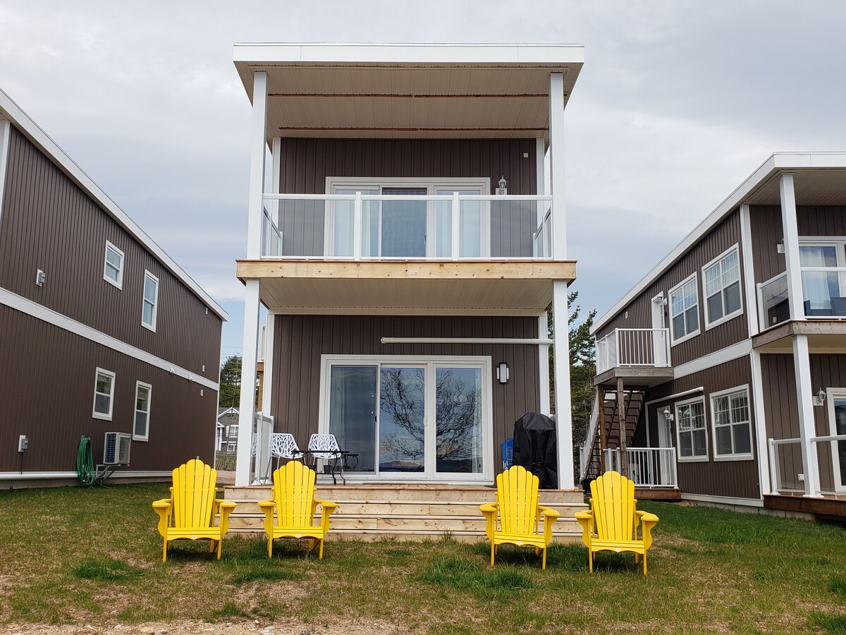 Whitecap Cottage - Cabot Trail Sea & Ski