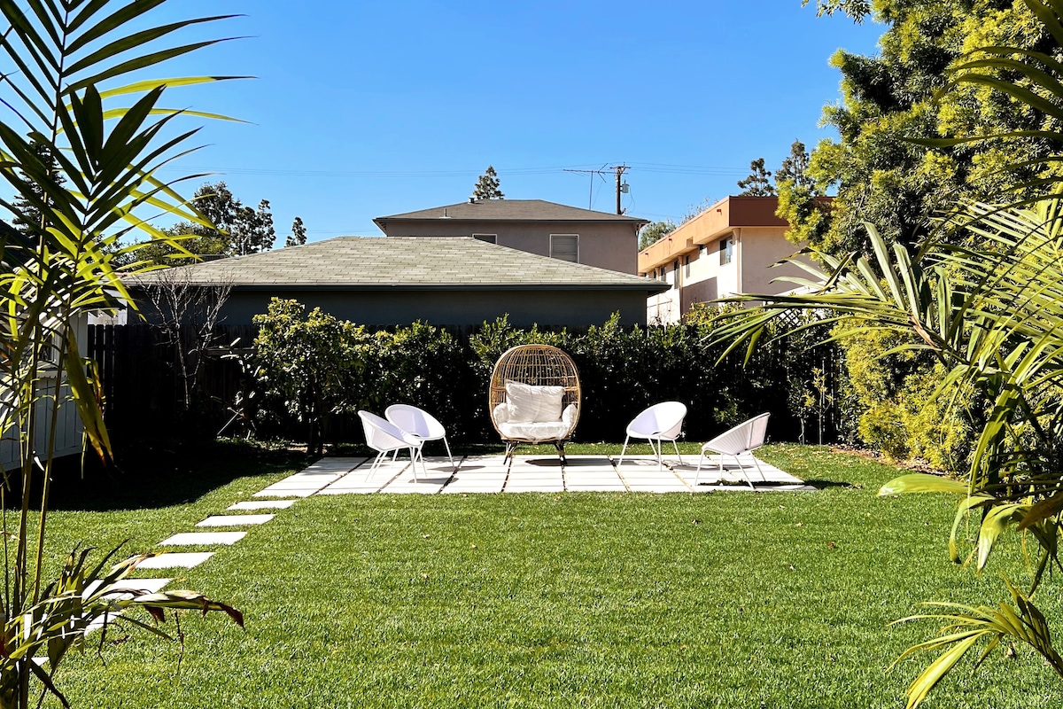 Spacious Beach House w/ Private Oasis - LB Gem ✨