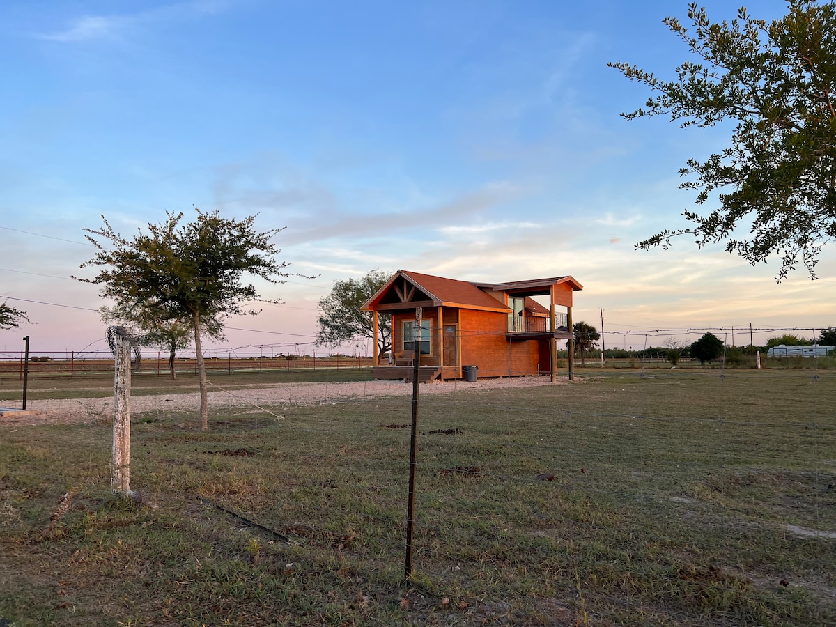 美丽的Bird Nest ！ Ranch Cabin