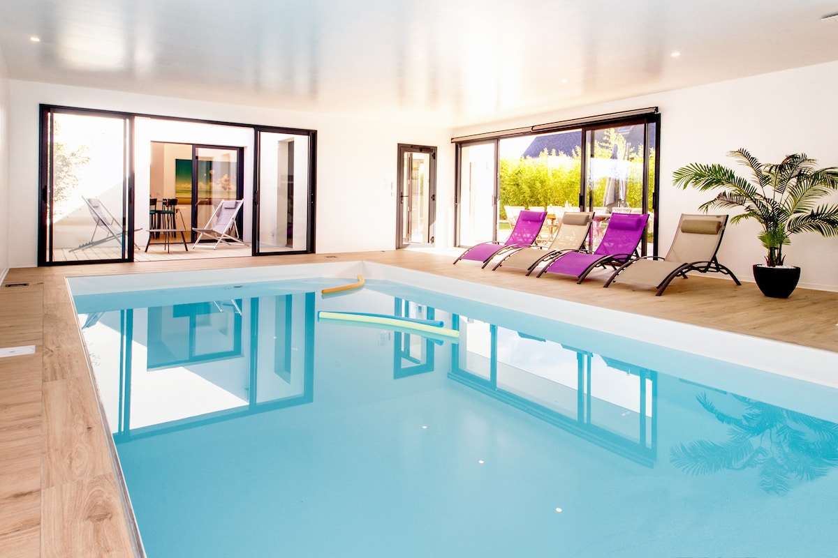 Magnifique Villa avec piscine et petite vue mer