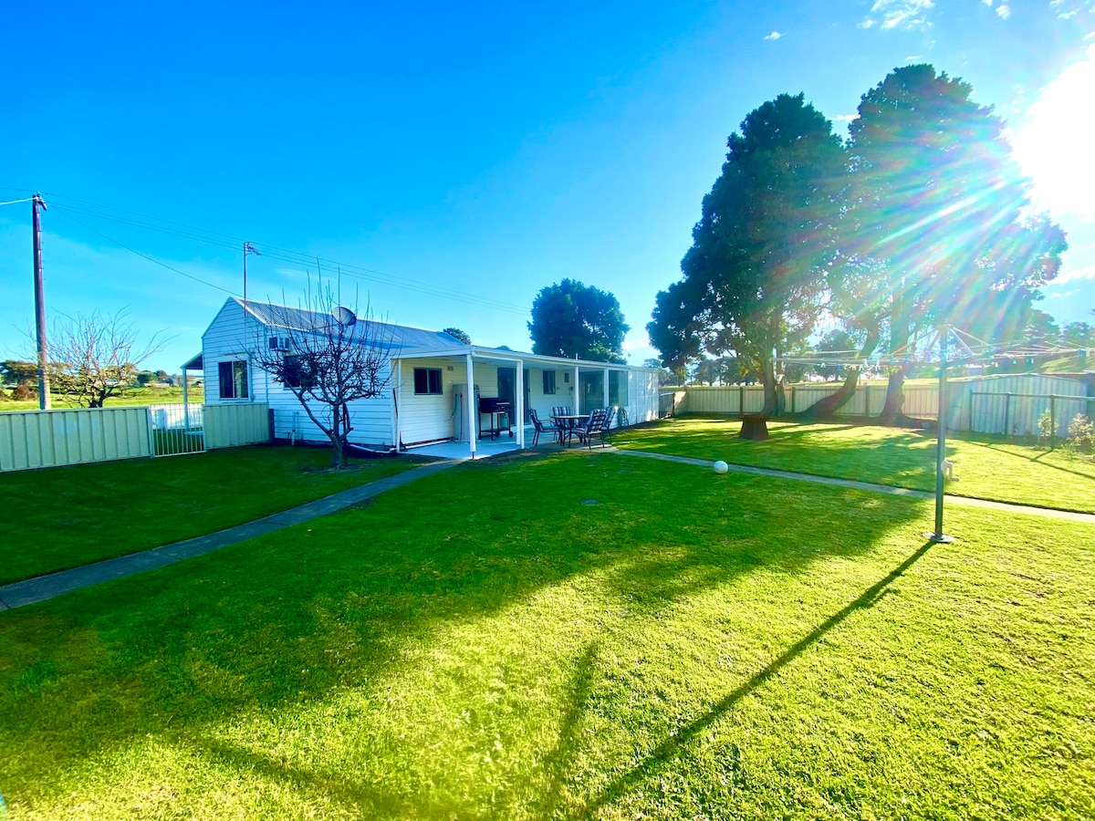 Longford Cottage