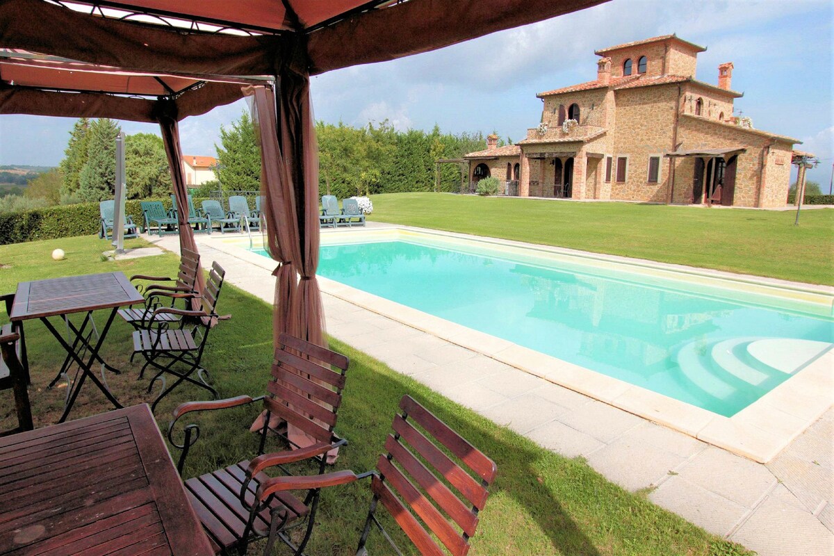 Villa Ranciano - With pool near Lake Trasimeno
