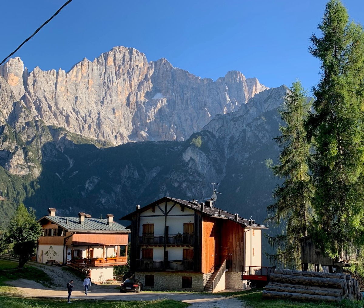 多洛米蒂山（ Dolomites ）的精美公寓Monte Civetta