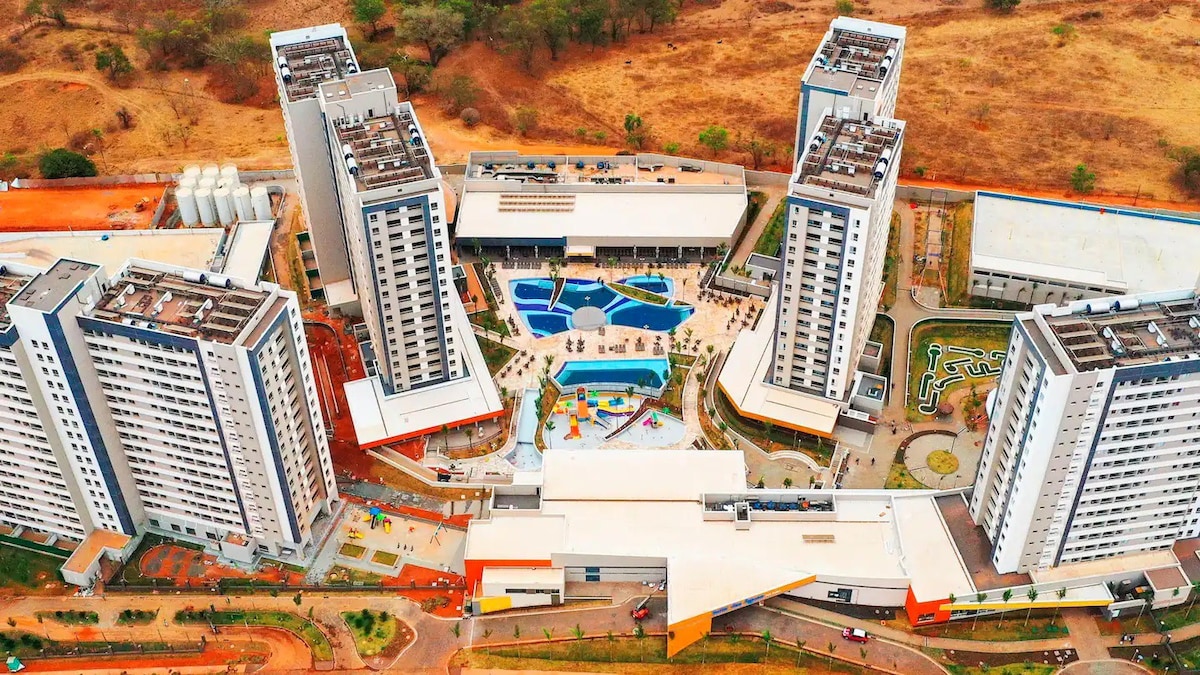 太阳能达斯阿瓜斯度假村（ Solar das Águas Resort ）可供5人入住的公寓