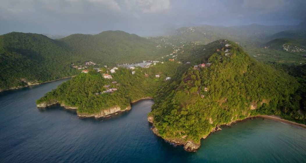 Entire Two Story Treehouse - Treehouse Marigot Bay