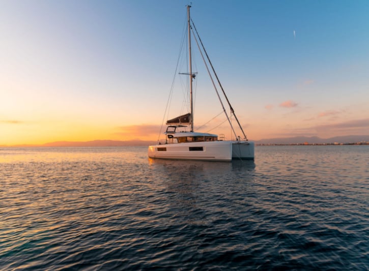 Catamaran Lagoon 40 Croisière avec Skipper MQ