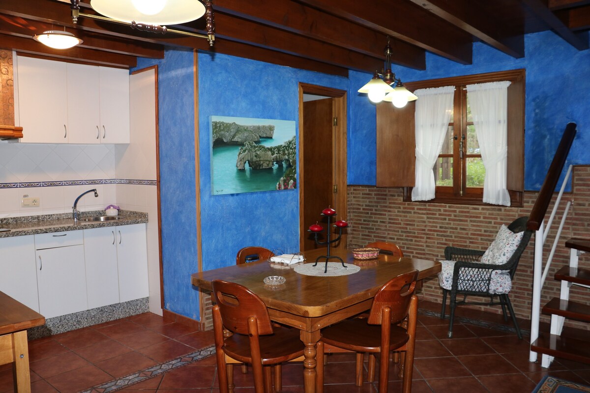 Casa Ereba ， Nueva的一个安静区域，距离海滩2公里