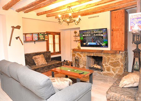 Rustic triplex for 18 people - Pobla de Lillet