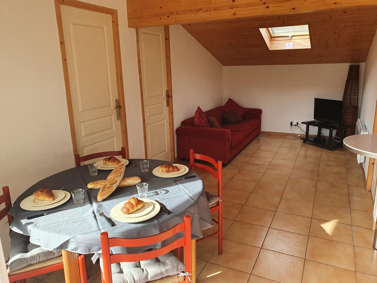 Lake View - 2 Bedroom Gite