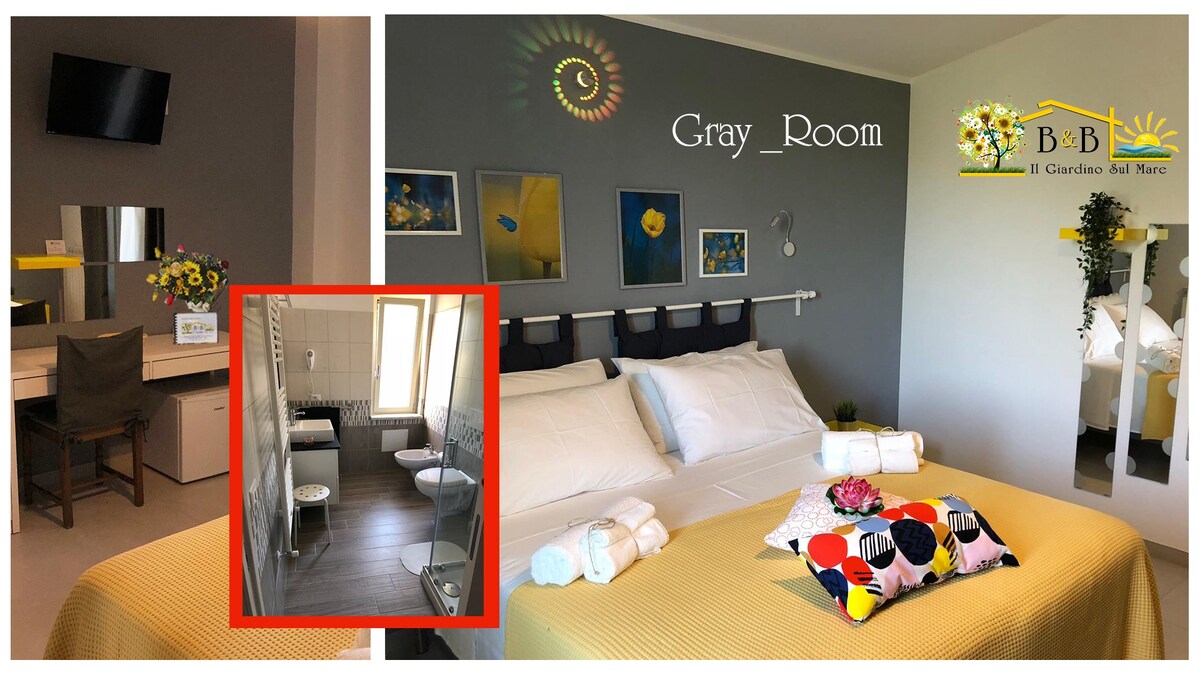 B&B IL GIARDINO SUL MARE ....Room Grey-Green