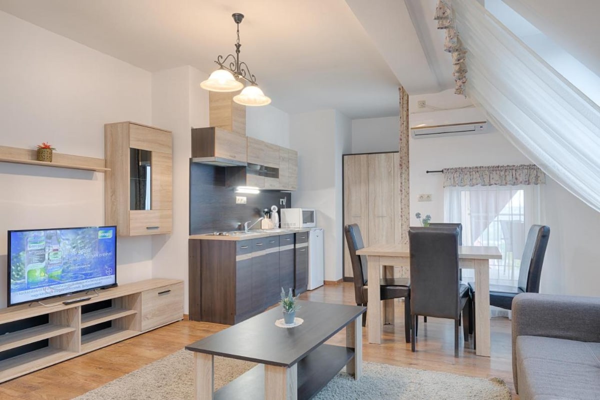 Hévíz, Fortuna 7 Penthouse apartman