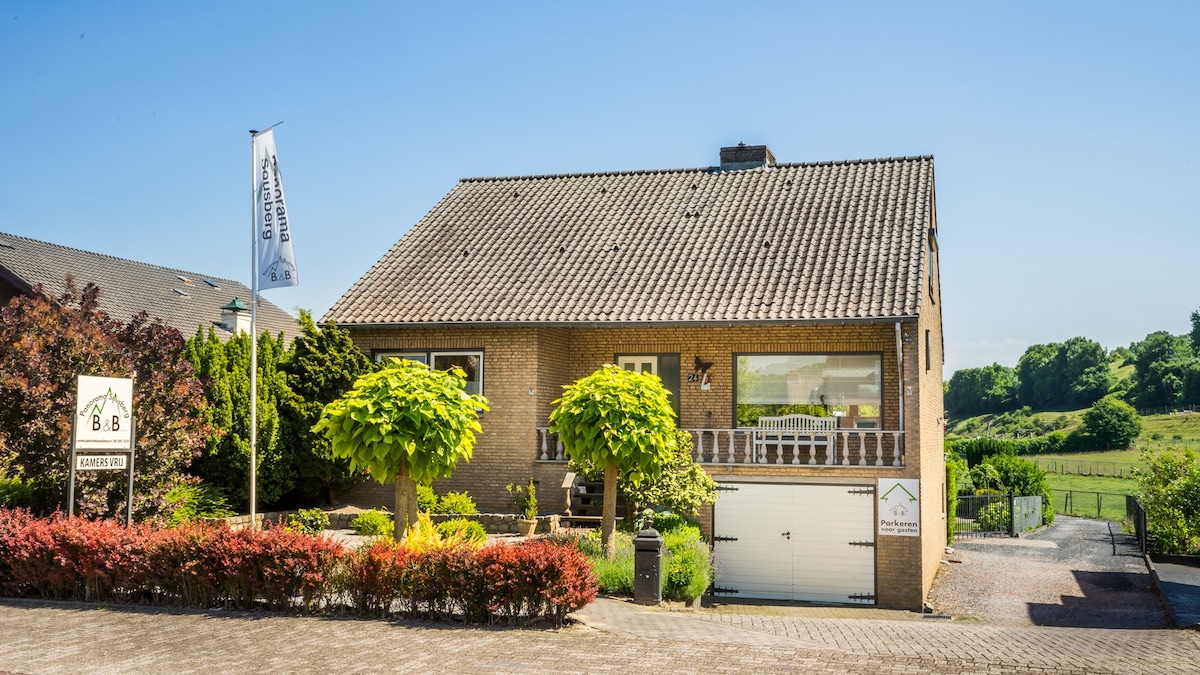 Woonhuis met 7 slaapkamers in het Heuvelland