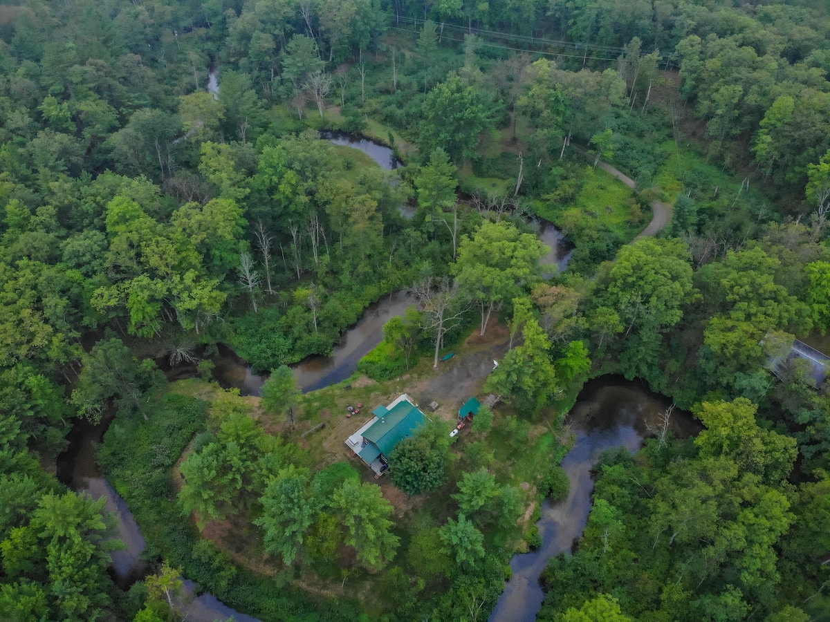 Private Peninsula-Little S. Branch Pere Marquette