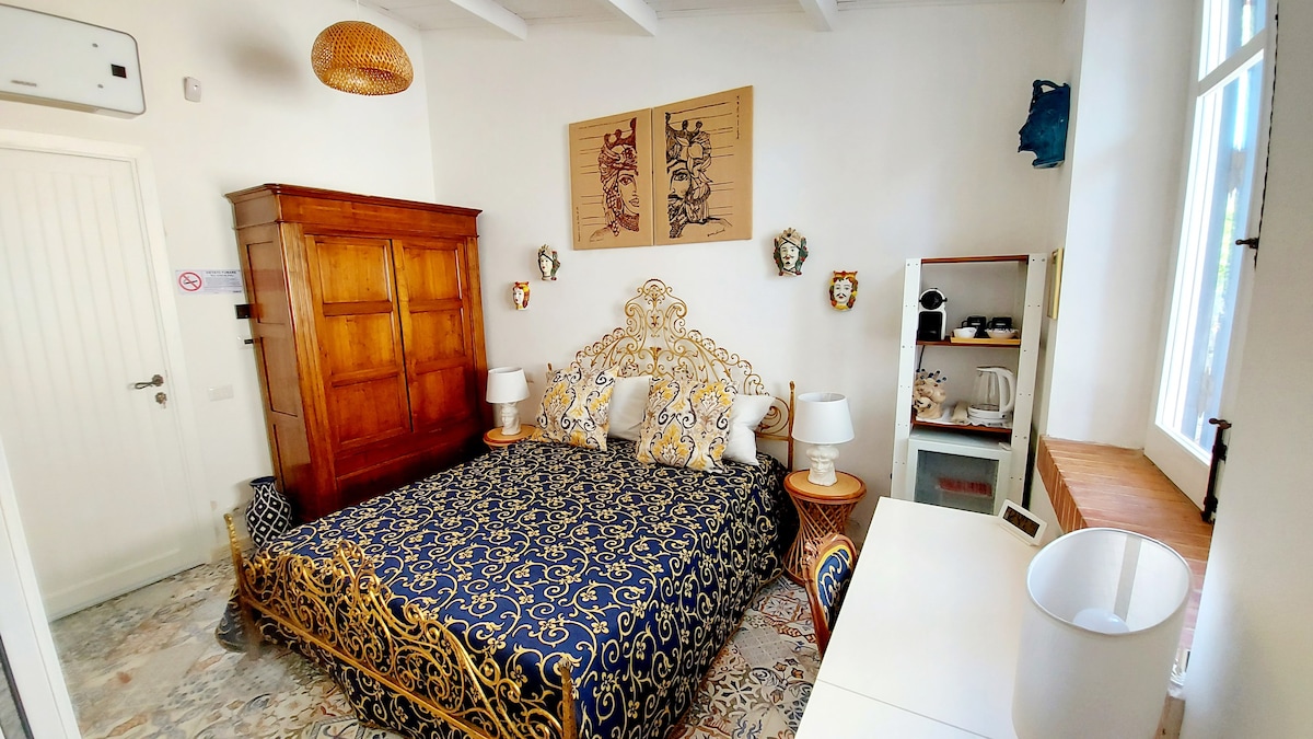 VFH Villa Flavia Eco B&B room Mori 50 m from Sea