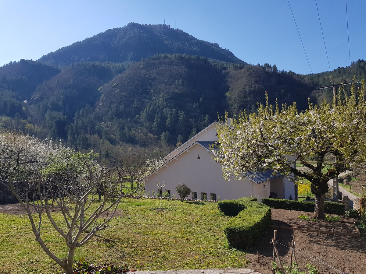 Villa familiale à l'entrée des gorges du Tarn