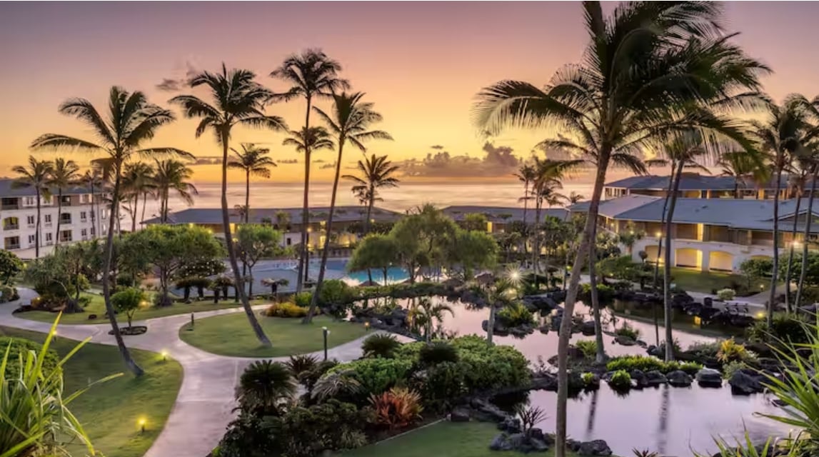 Kauai Seaside Hideaway: 2-BR, Ocean Front