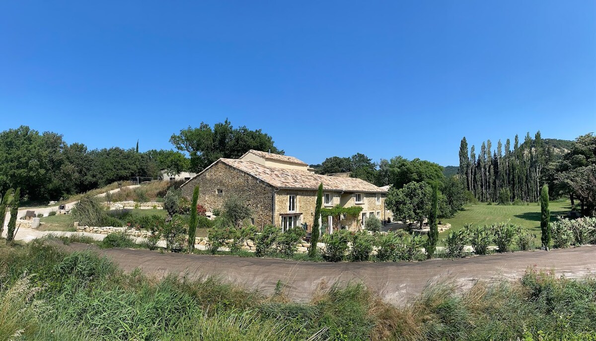 Le Farm - "The Chèvre Room"