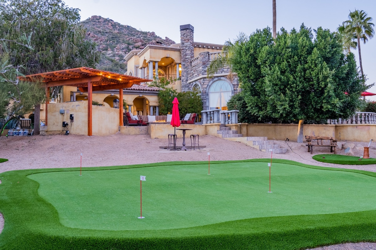 Lux Scottsdale/ Carefree family retreat golf pool