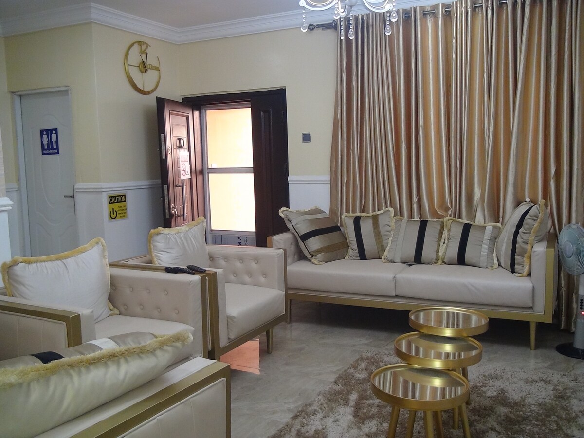 Beautiful 2-Bedroom serviced apartment in Magboro