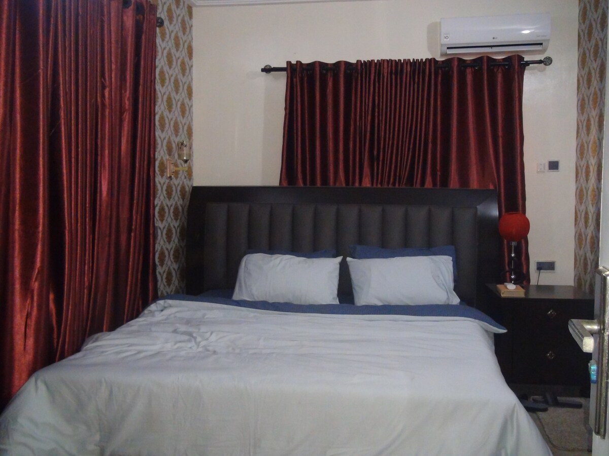 Beautiful 2-Bedroom serviced apartment in Magboro