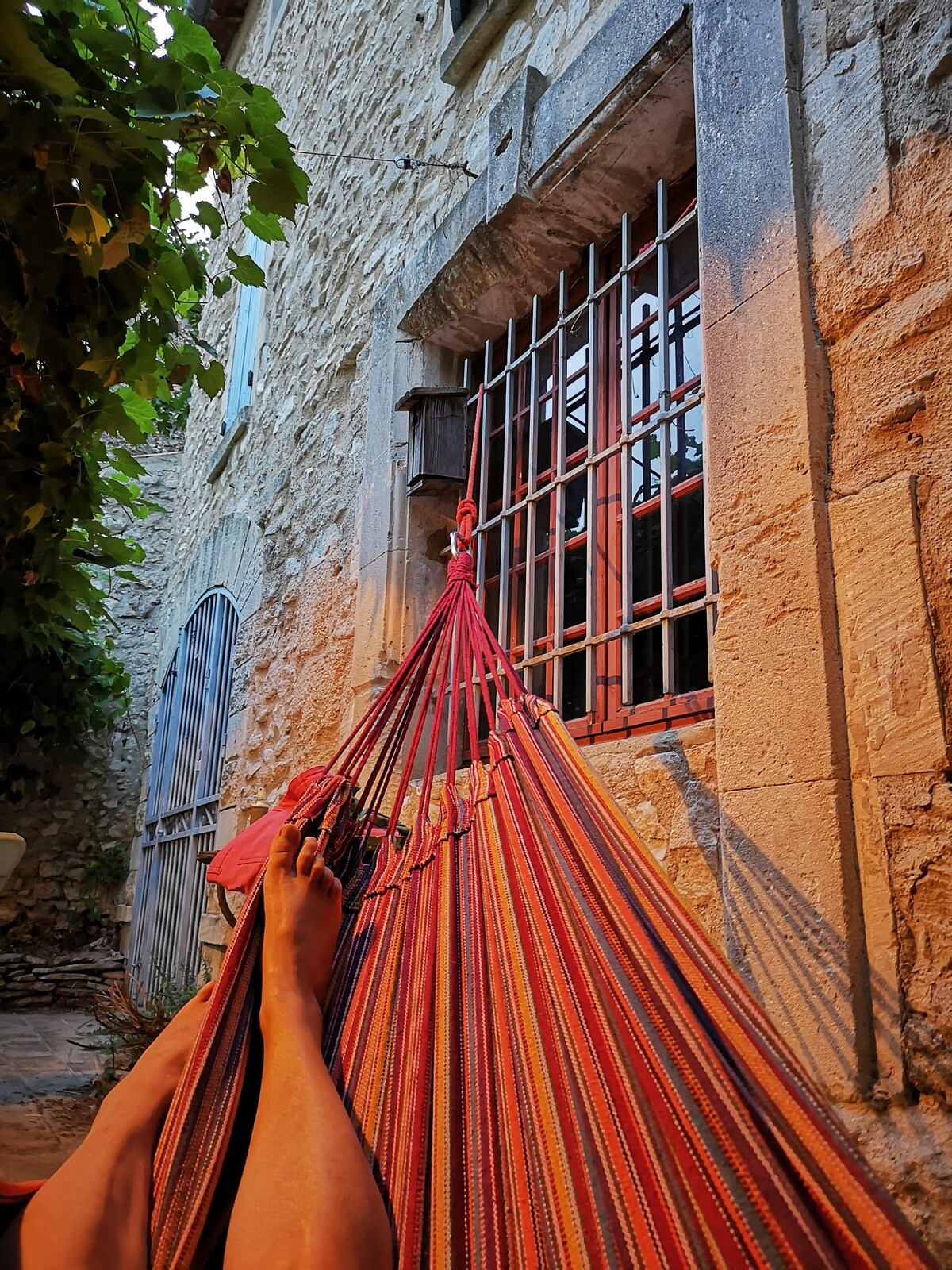 Maison provençale, jardin clos, calme et Lubéron 9