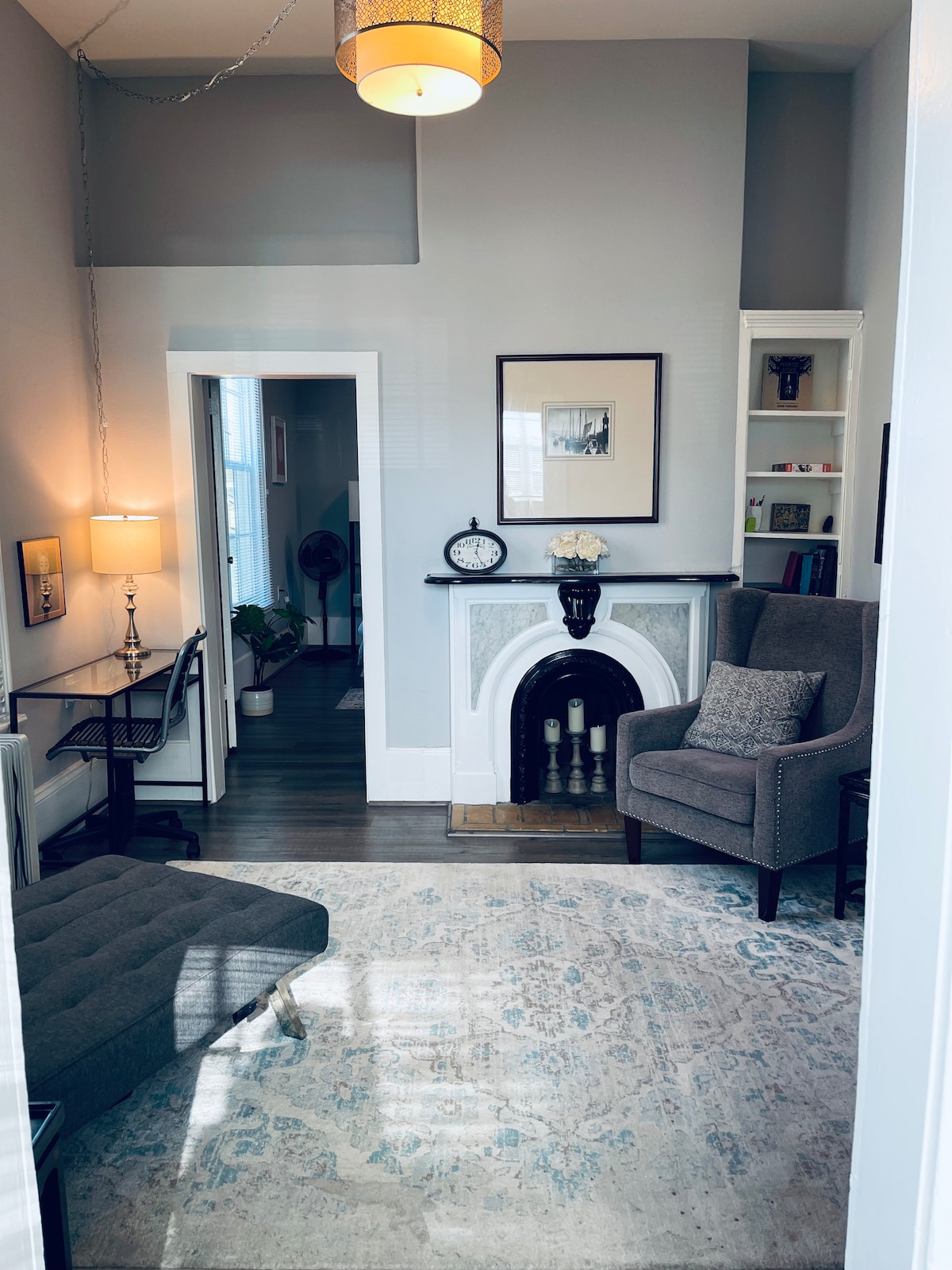 Gracious Flat in Downtown San Mateo