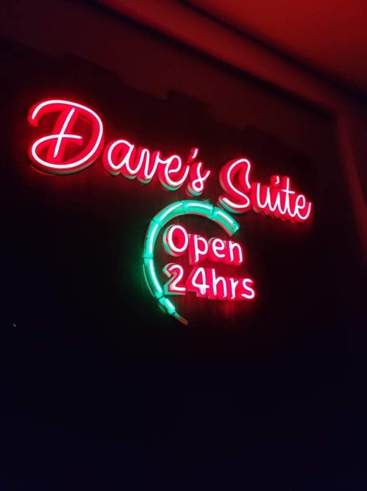 Dave 's Suite Room 5 & 6