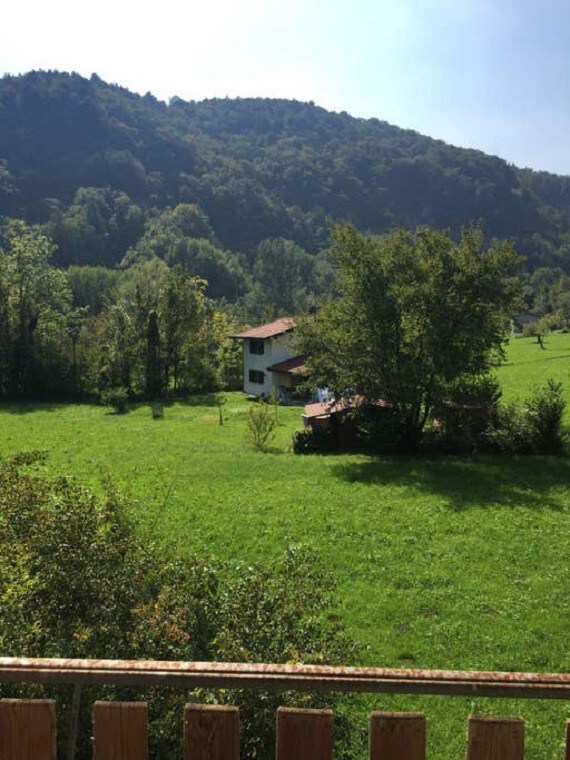 Casa Almadis, tra montagne e verde