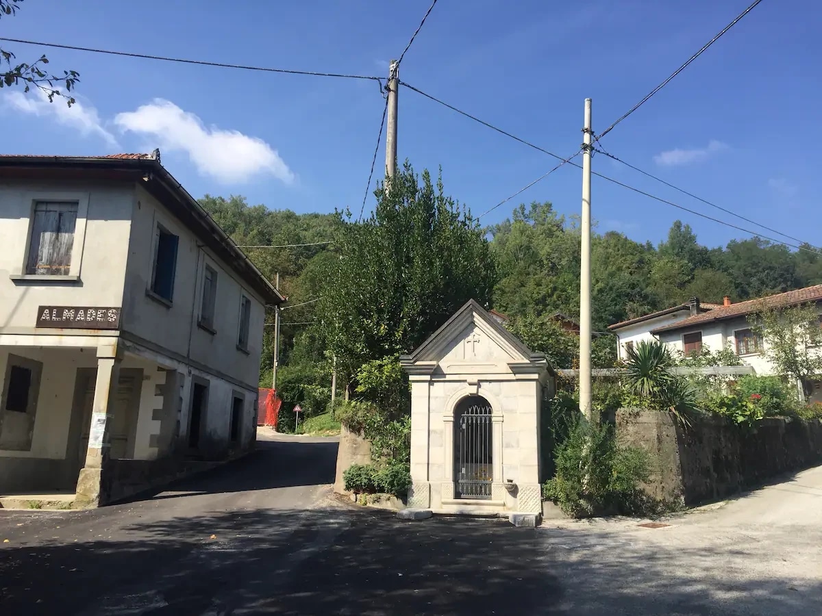 Casa Almadis, tra montagne e verde