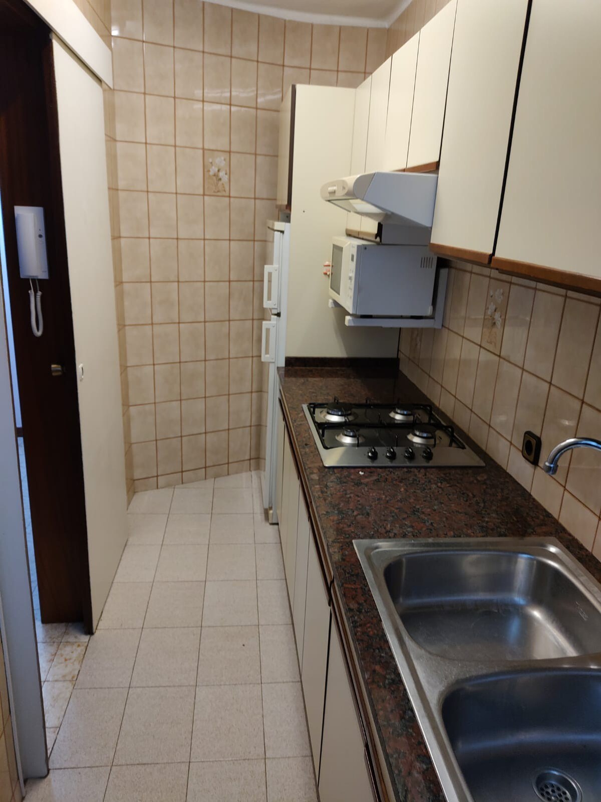巴塞罗那装修公寓中的单人间房源