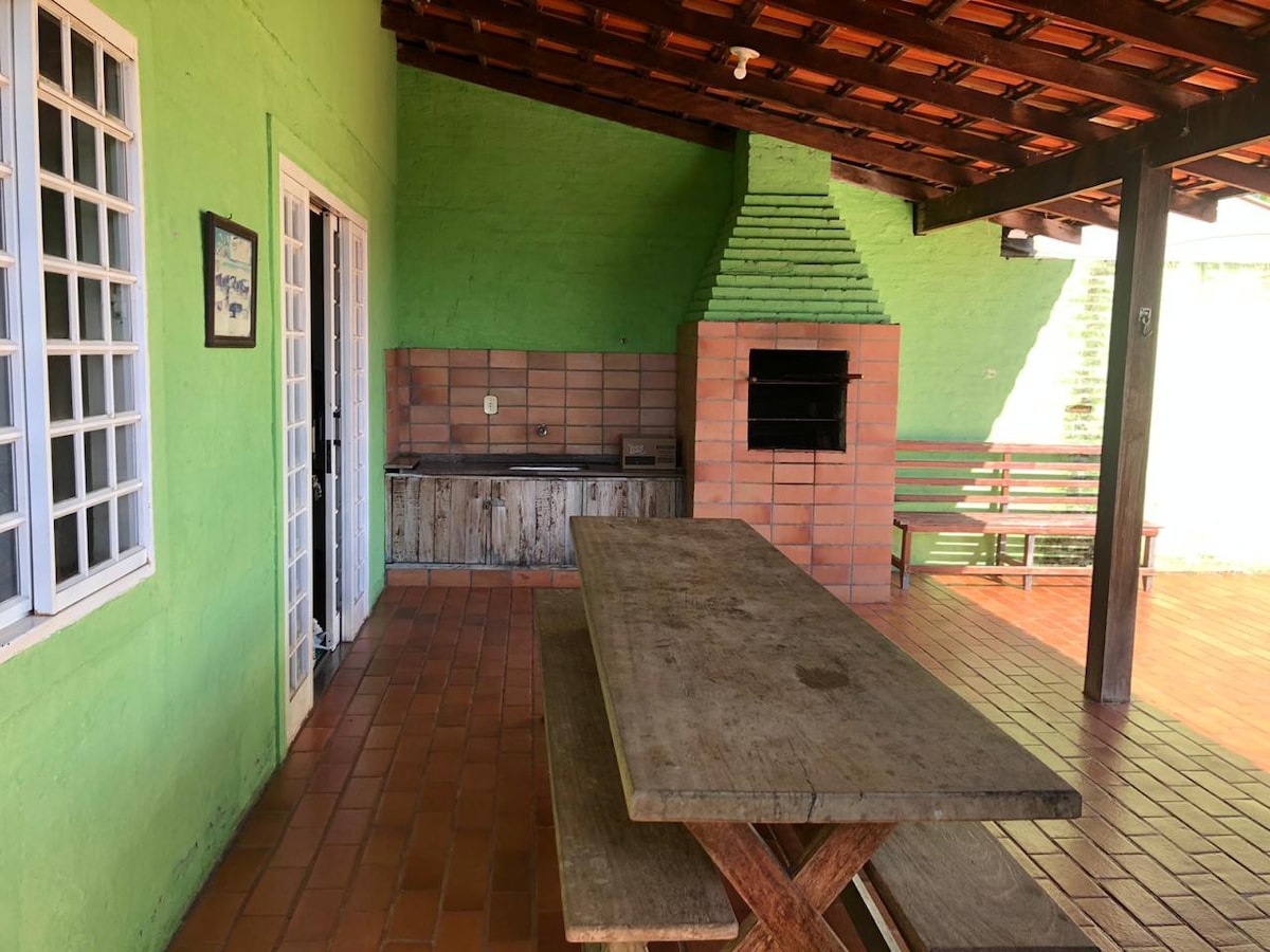 绿色房子-面向大坝- Casas do Cocão