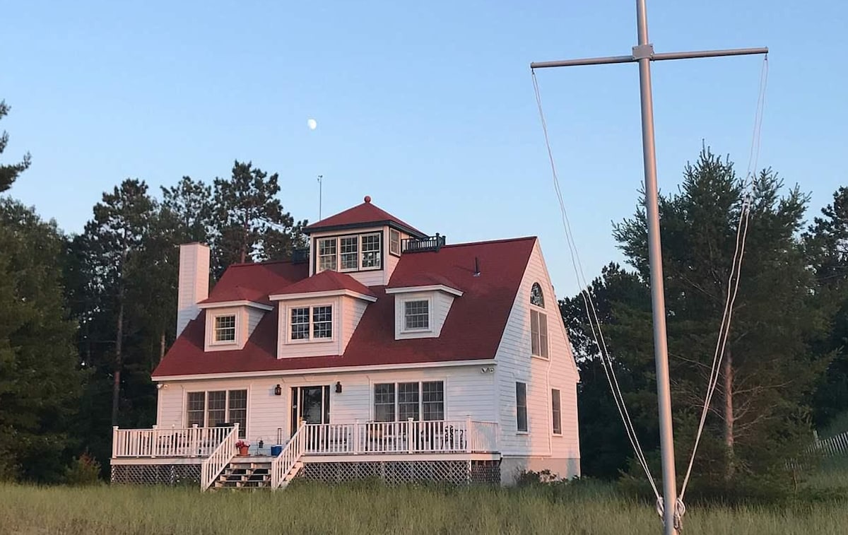 高级湖畔海景海滨别墅（ SeaWatch Beach House ）