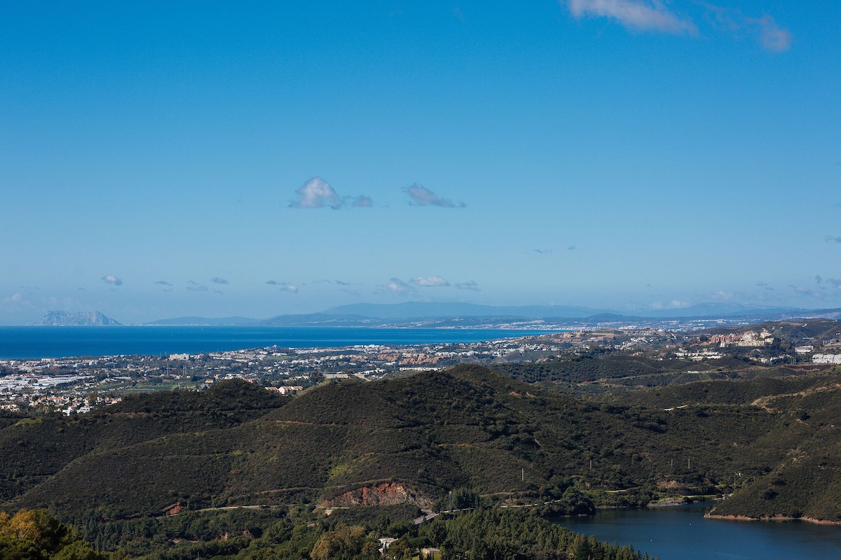 Marbella 's Eagle Nest