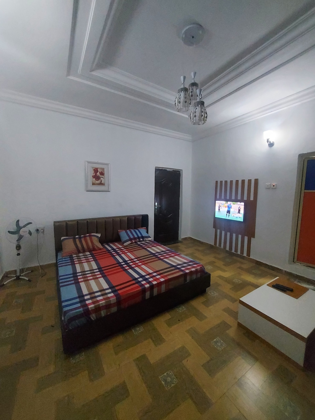 Cosy 1 Bedroom Apartment with on premise parking