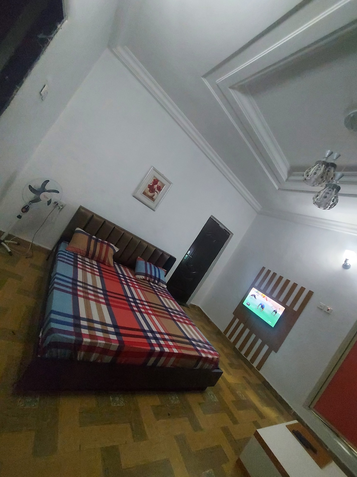 Cosy 1 Bedroom Apartment with on premise parking