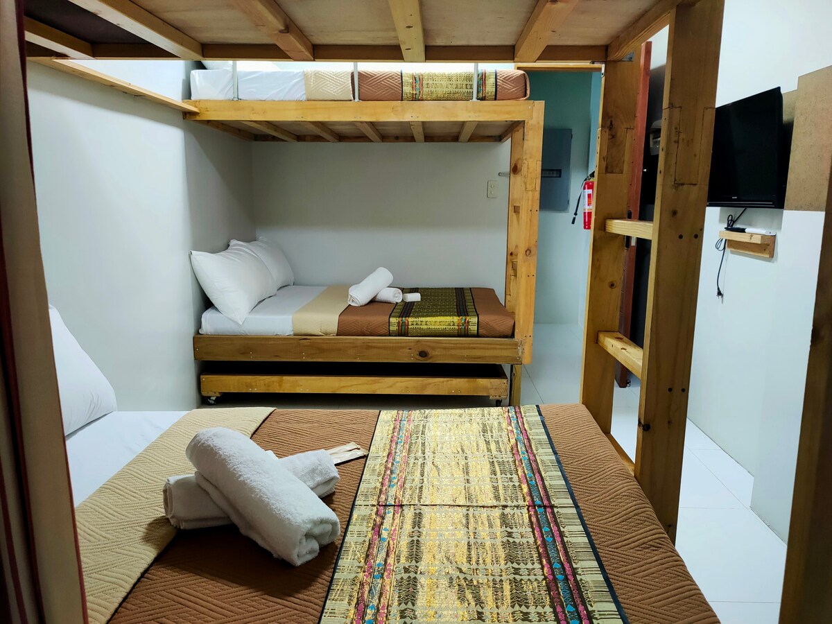 Quad suites (Bunk beds)