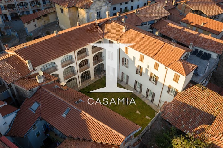 Castello Cabiaglio的民宿