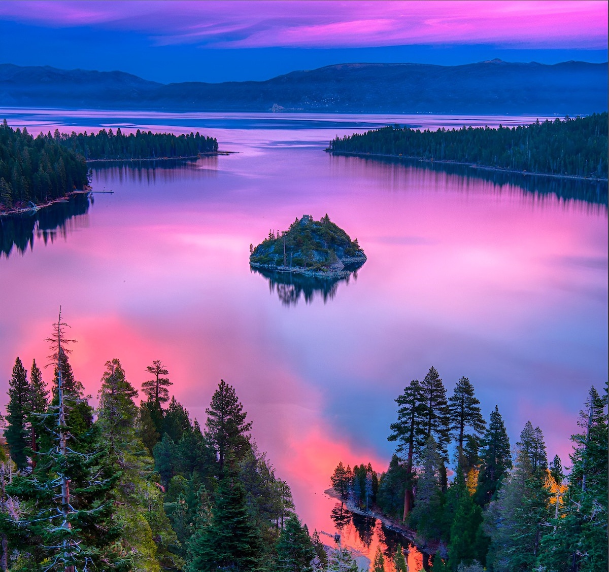 位于美丽的南太浩湖湖（ Lake Tahoe ）湖滨单间公寓！