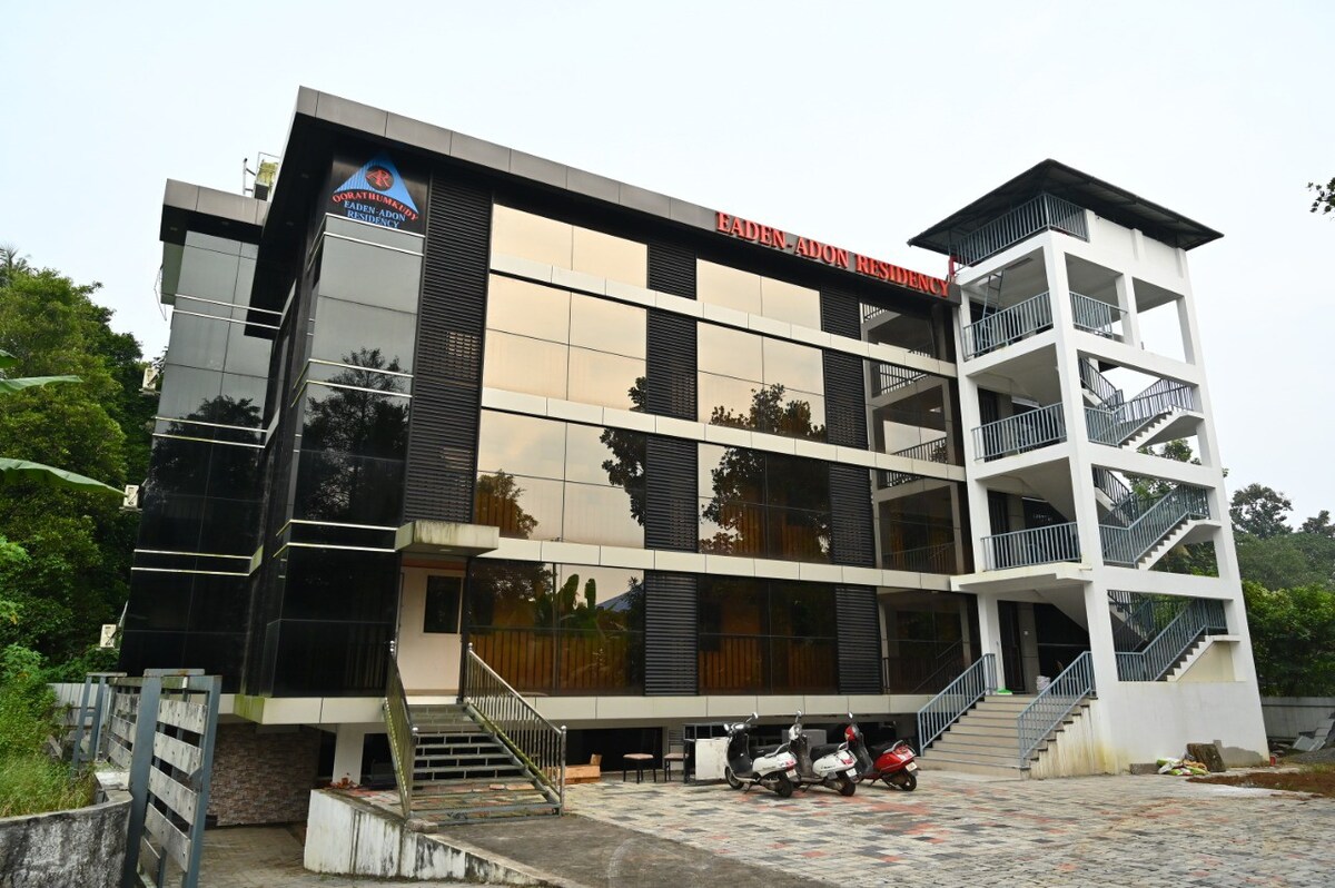 Airport cochin Grand Residence 1 bk公寓