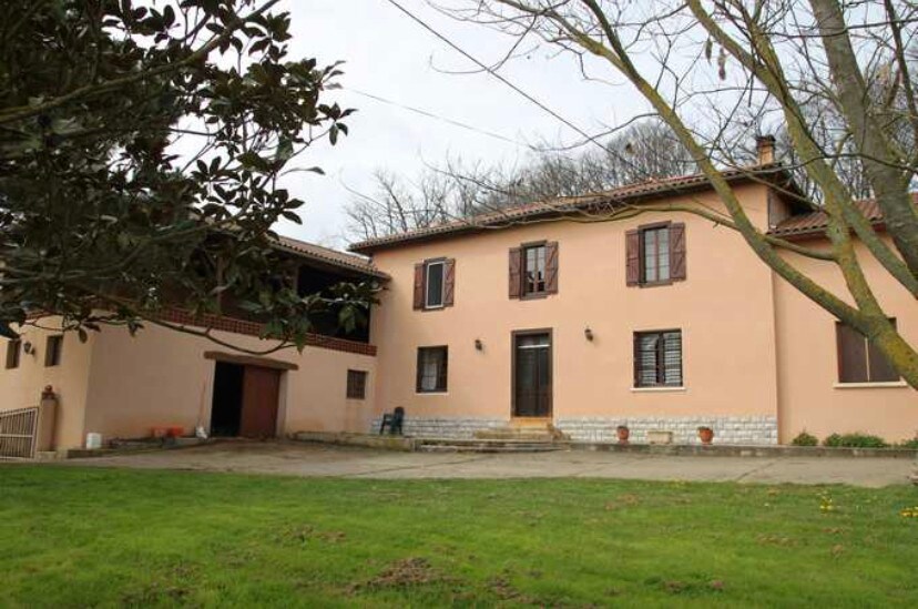 Maison de campagne  proche des Pyrénées