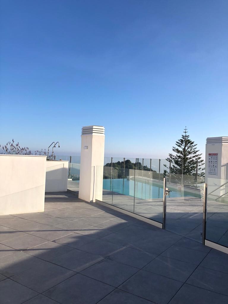 Precioso apartamento con piscina infinita vistas