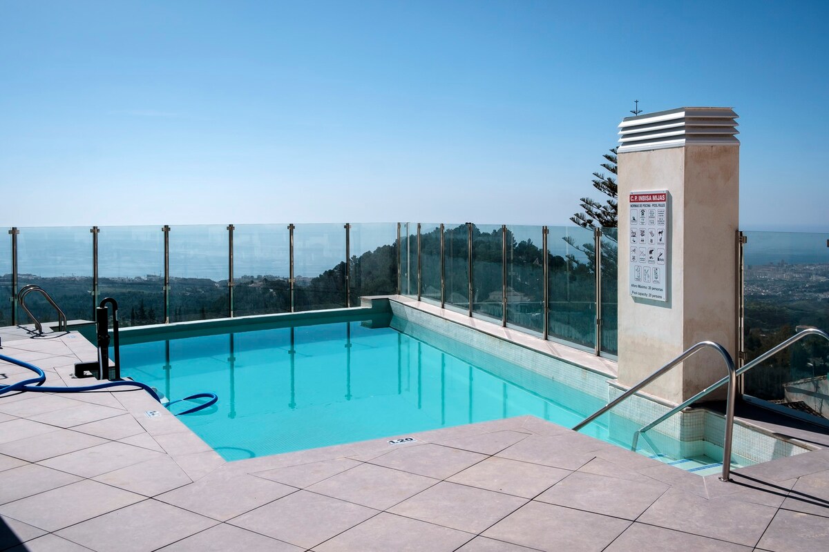 Precioso apartamento con piscina infinita vistas