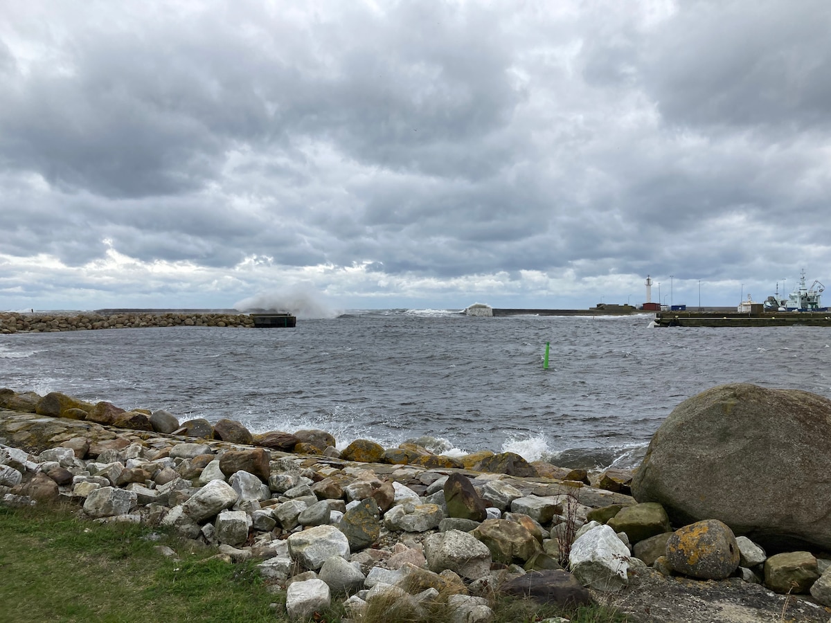 Fin lägenhet mitt i Simrishamn, med egen uteplats