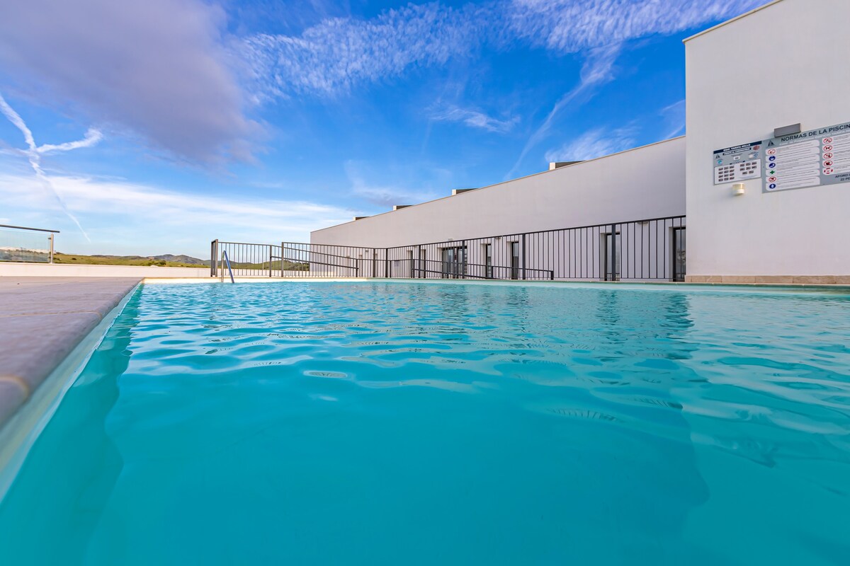 Panoramic Views, Terrace & Pool - Fiberglass WIFI