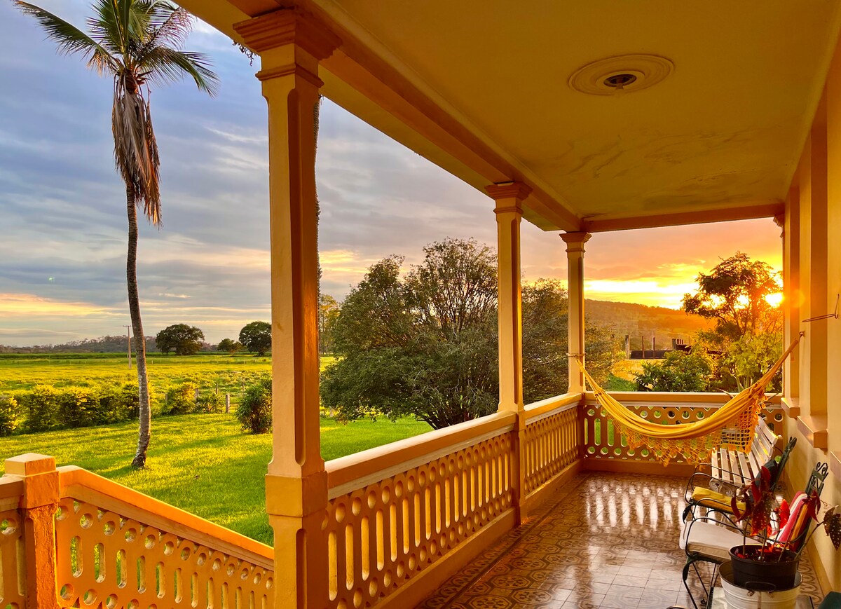 Incrível Sede de Fazenda (Ribeirão Preto Mococa)